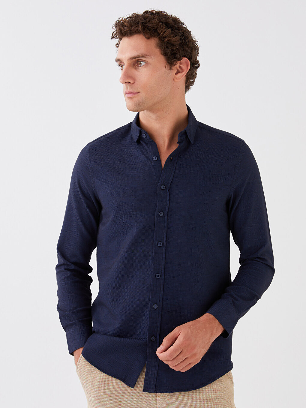 

Мужская рубашка Добби Slim Fit с длинным рукавом LCWAIKIKI Classic, светло-темно-синий