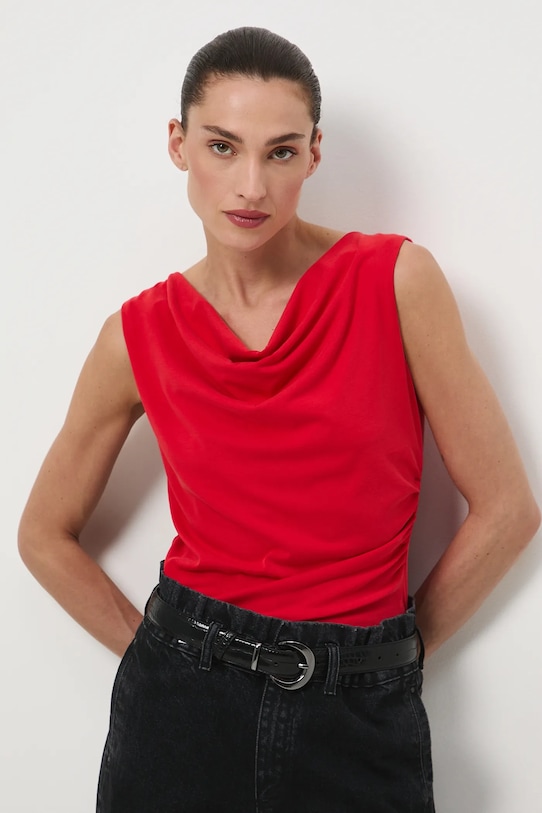 

Топ Medicine, красный