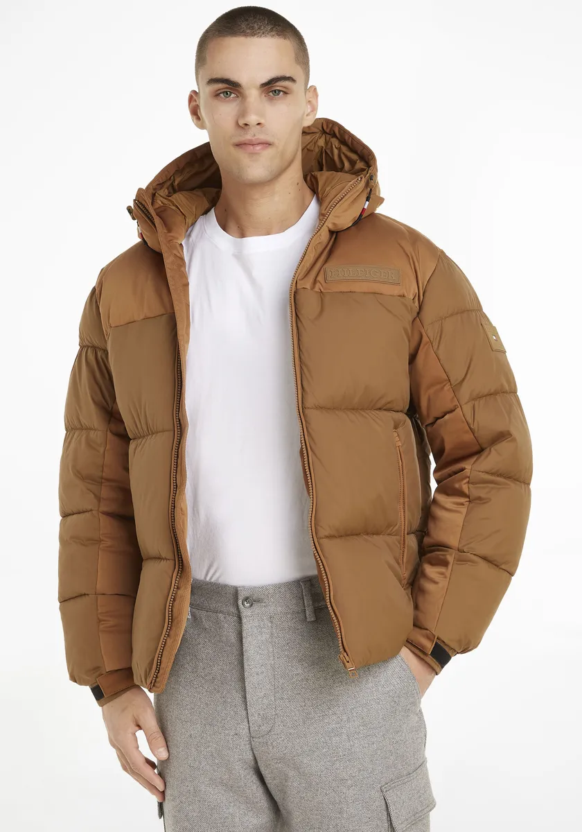 

Стеганая куртка Tommy Hilfiger "NEW YORK HOODED JACKET", с капюшоном, хаки