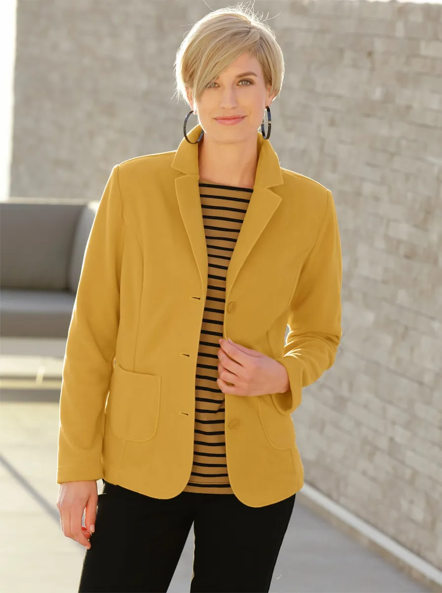 

Повседневный образ флисовая куртка Casual Looks, цвет Curry