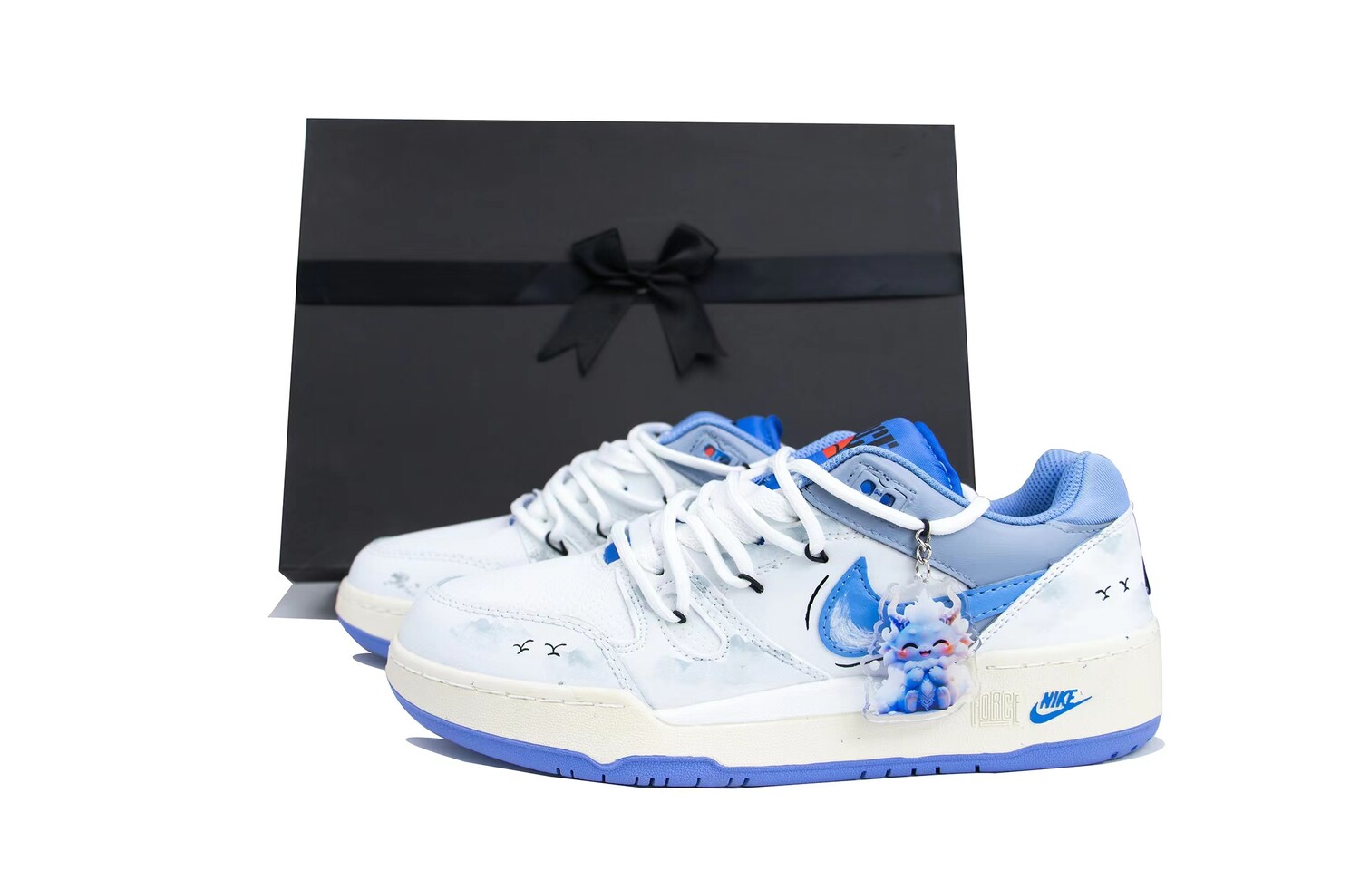

Кроссовки Nike Full Force Skateboarding Shoes Men Low-top Gray, цвет Foggy Mountain Tour