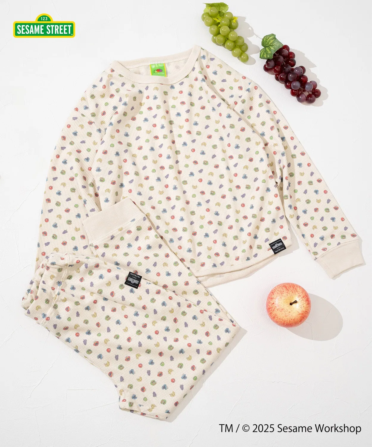 Детский костюм вафля Sesame Street Fruit of the Loom длинный рукав 2 предмета айвори