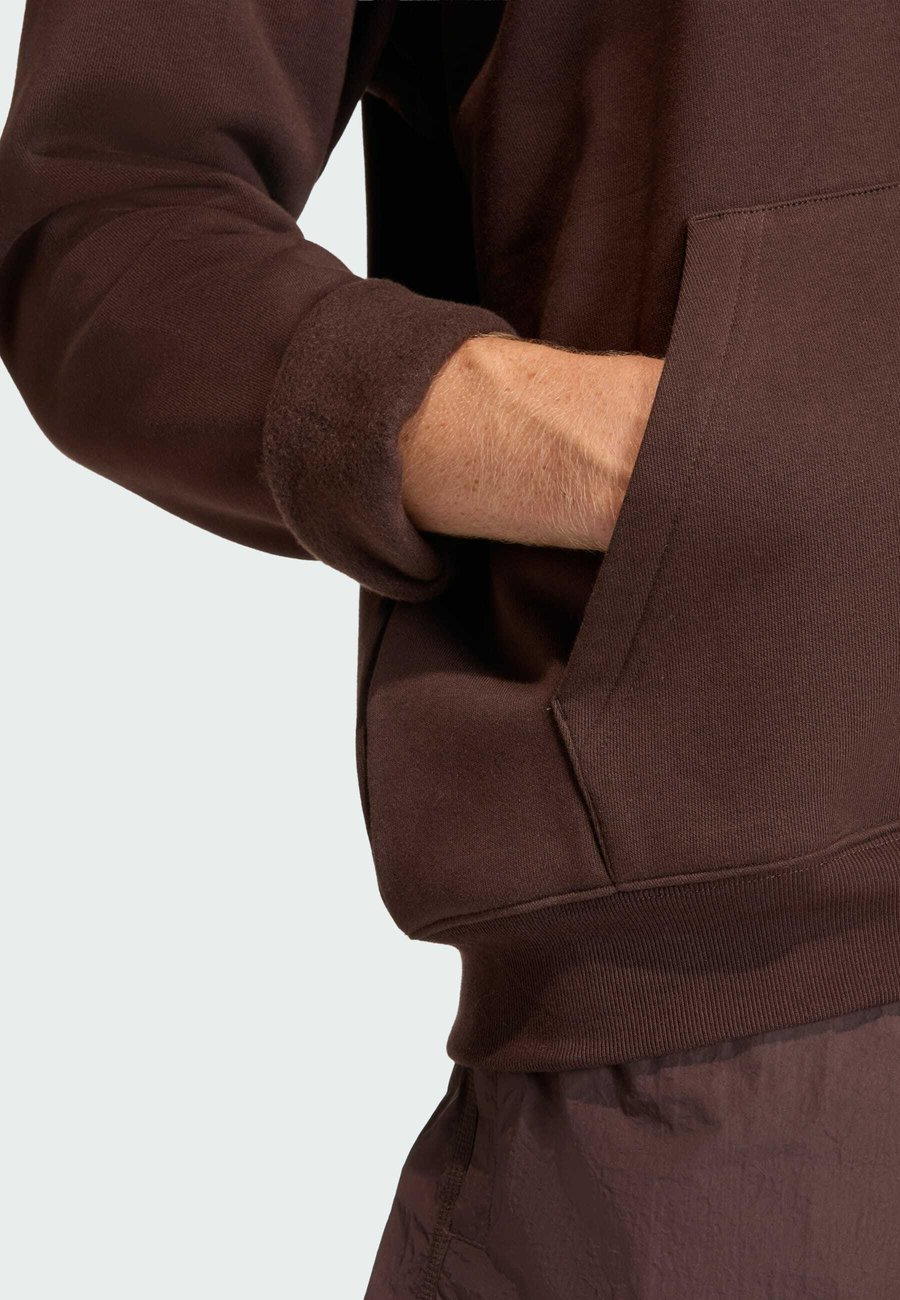 Толстовка Adidas Originals LOOSE, Aurora Coffee/Dark Brown — фото 4
