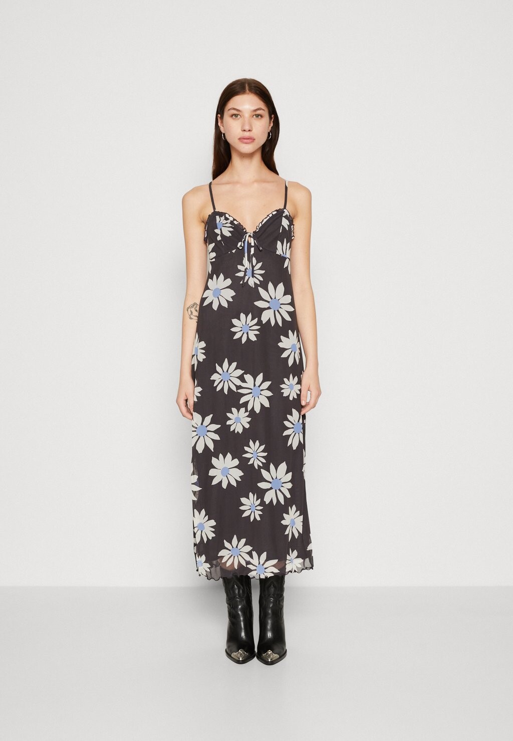 

Летнее платье Tie Neck Slip Midi American Eagle, черный