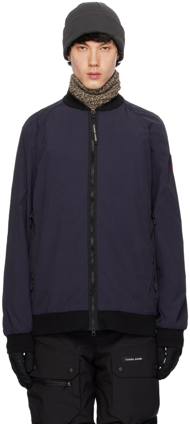 

Темно-синий бомбер Faber Canada Goose