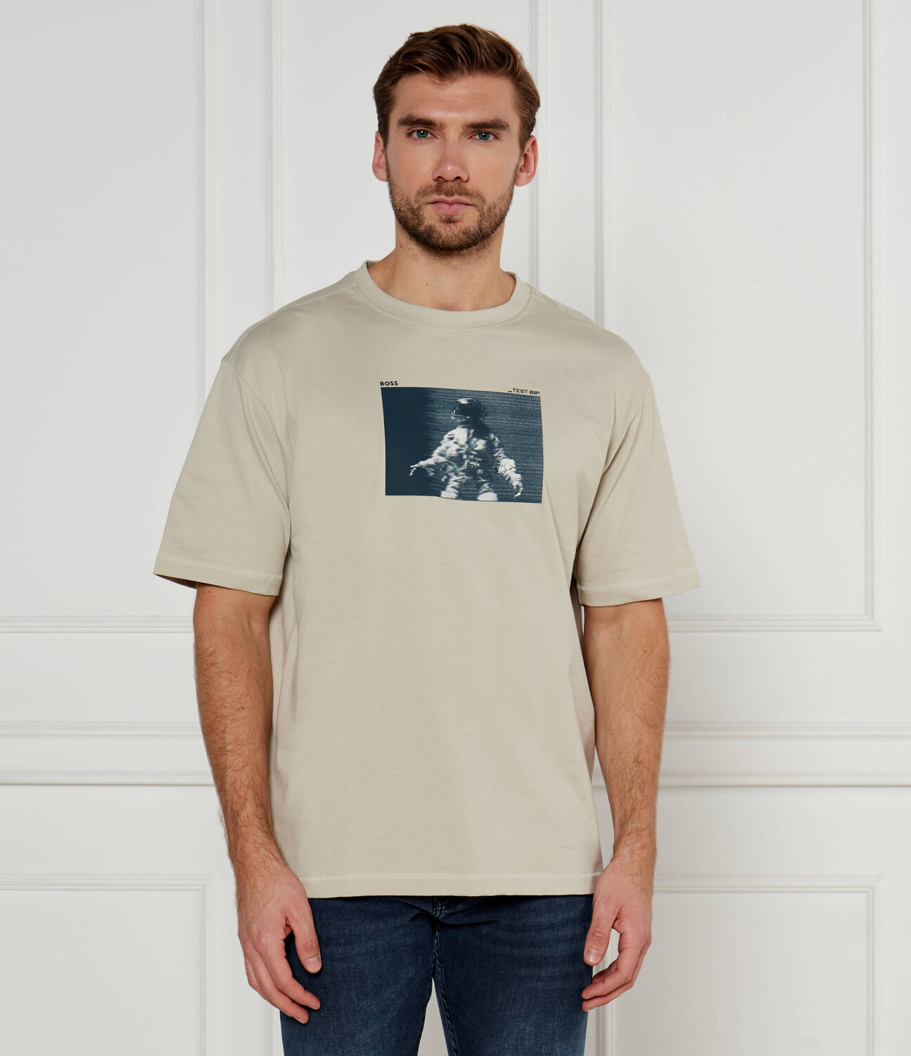 

Футболка BOSS ORANGE Astronaut Relaxed fit, бежевый