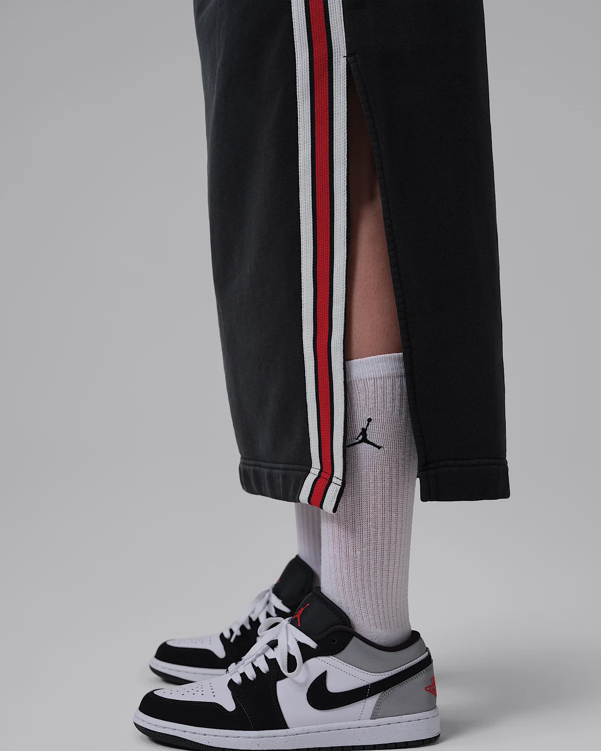Женская юбка Jordan Flight Fleece, Black/Dark Smoke Grey — фото 4
