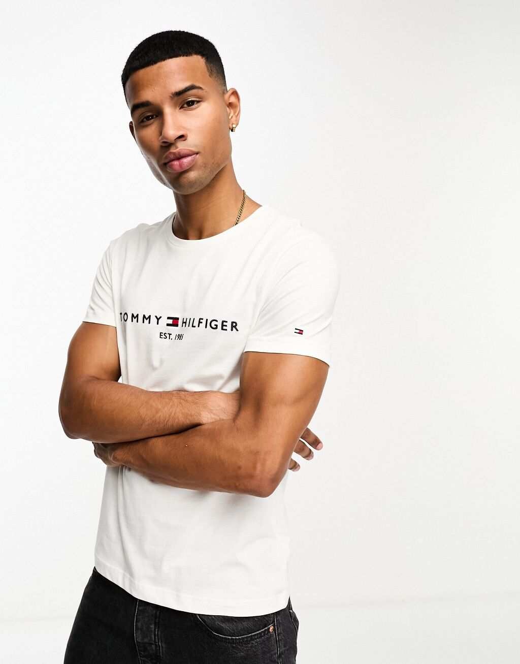 

Белая футболка с вышитым флагом и логотипом Tommy Hilfiger, Белый, Белая футболка с вышитым флагом и логотипом Tommy Hilfiger
