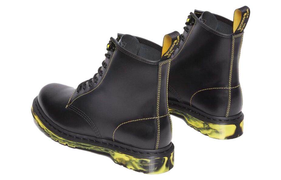 Мужские ботинки Dr.Martens 1460 из гладкой кожи с контрастной подошвой, черно-желтый — фото 3