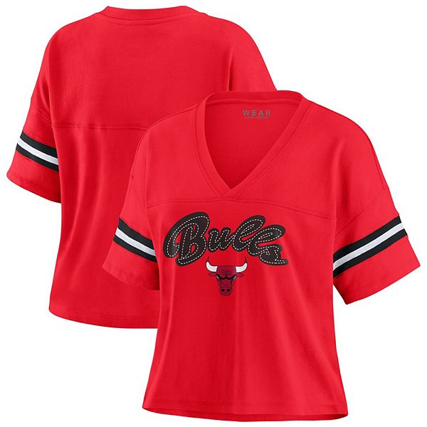 

Женская красная футболка с V-вырезом Chicago Bulls Color Block Wear By Erin Andrews, Красный, Женская красная футболка с V-вырезом Chicago Bulls Color Block Wear By Erin Andrews