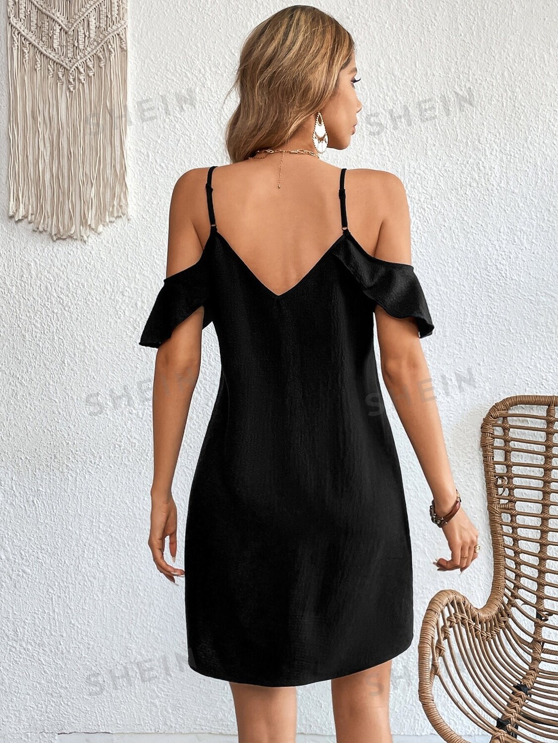 

Платье женское Shein Vcay с открытыми плечами, черный