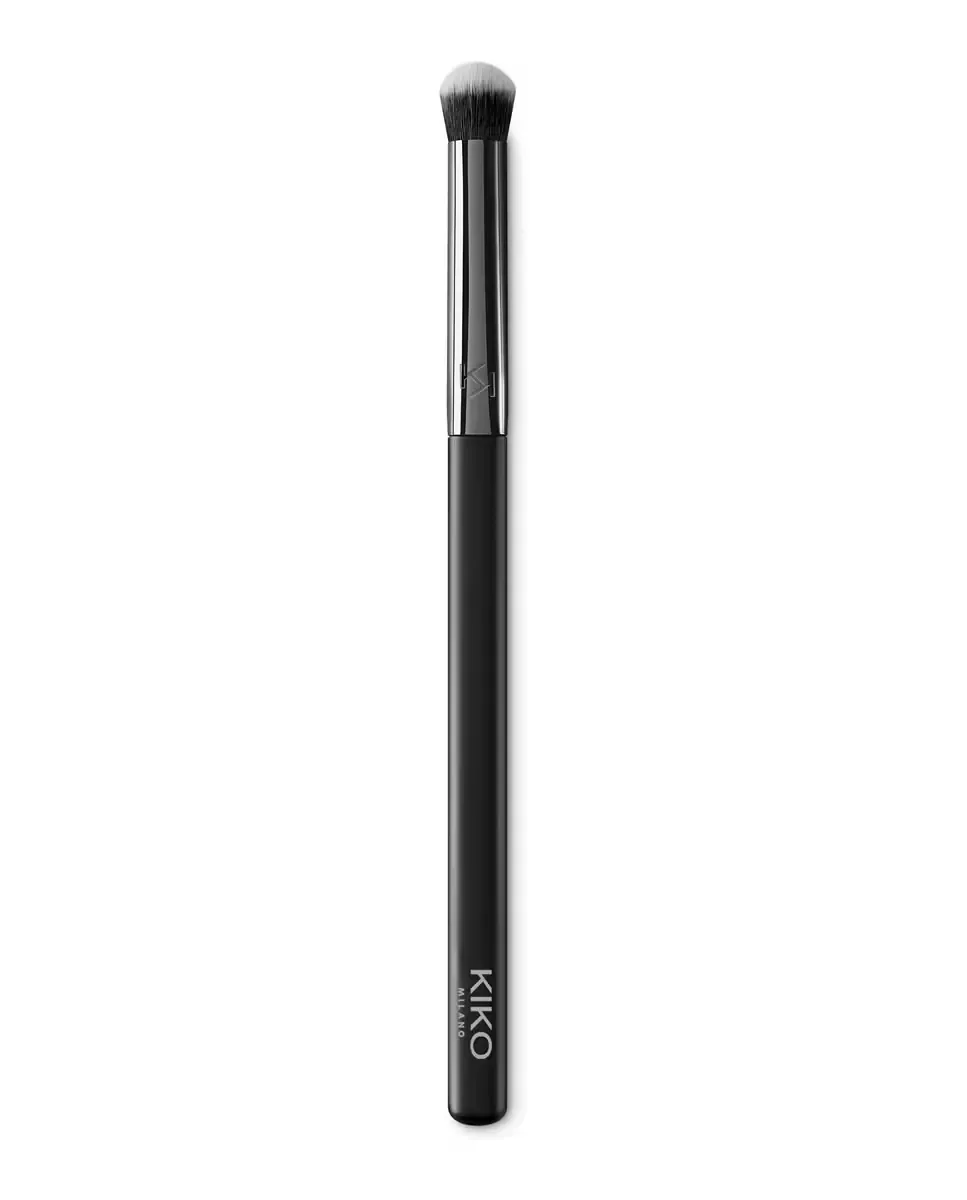 Кисть для лица и контура глаз Face 02 Intensive Coverage Brush Kiko Milano
