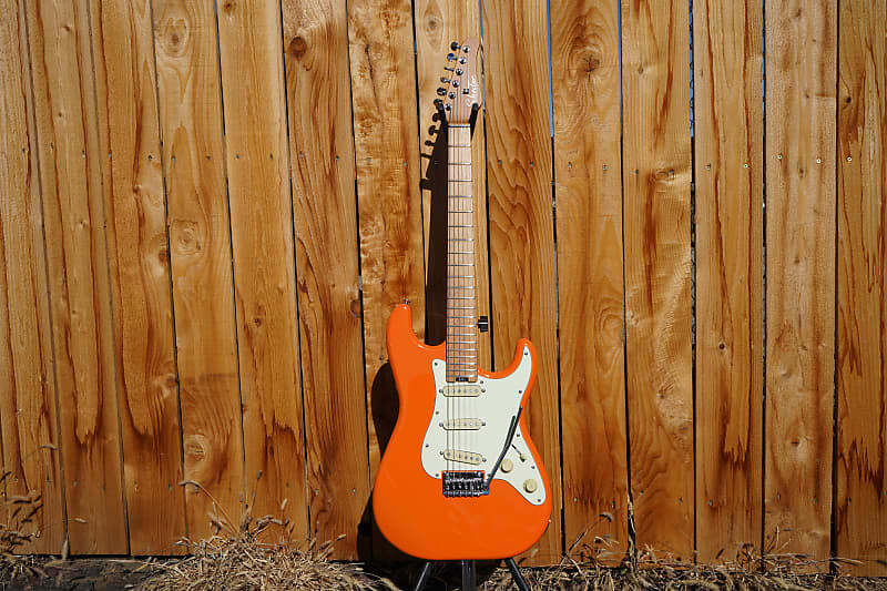 

Электрогитара Schecter Diamond Series Nick Johnston Traditional Atomic Orange 6-String Electric Guitar