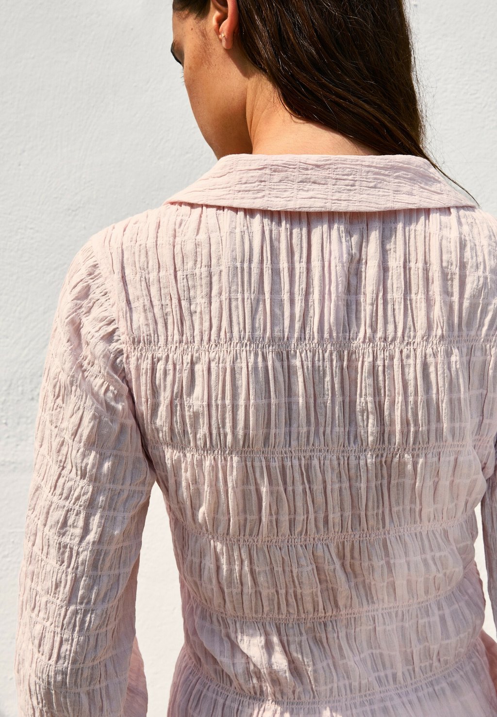 

Блуза RUSTIC GATHERED Bershka, фуксия