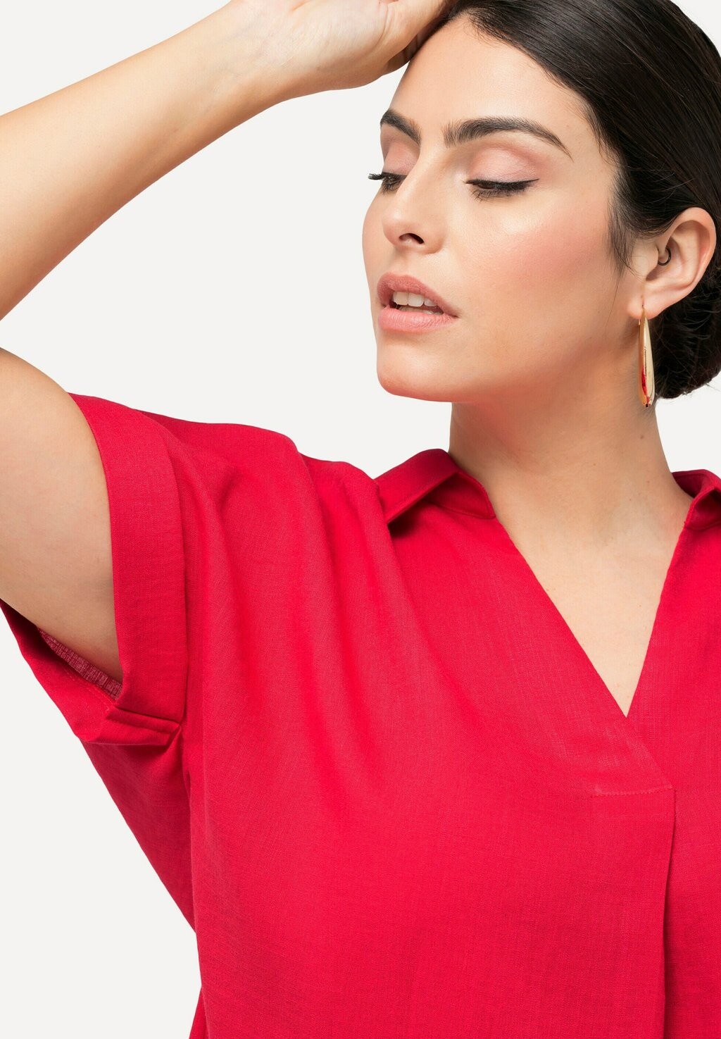 

Блуза BUTTON ACCENT BACK SHORT SLEEVE Ulla Popken, темно-красный
