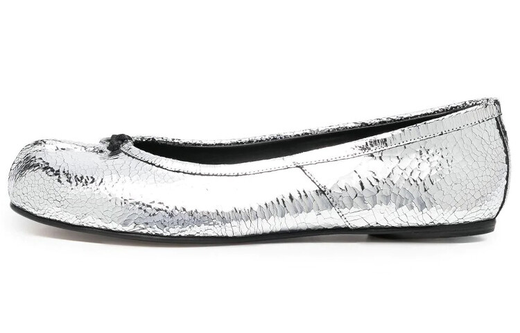 Балетки с зеркальным эффектом Maison Margiela Tabi, серебряный