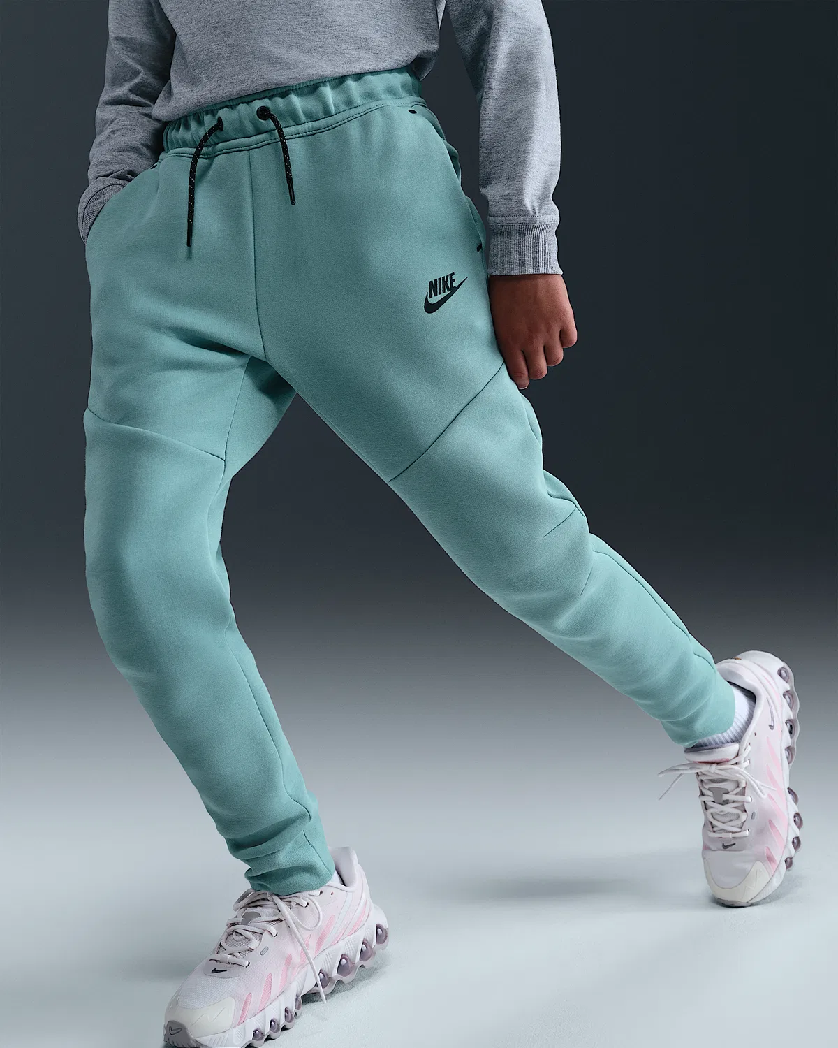 Джоггеры Nike Sportswear Tech Fleece для старших детей, Cannon/Black/Black — фото 2
