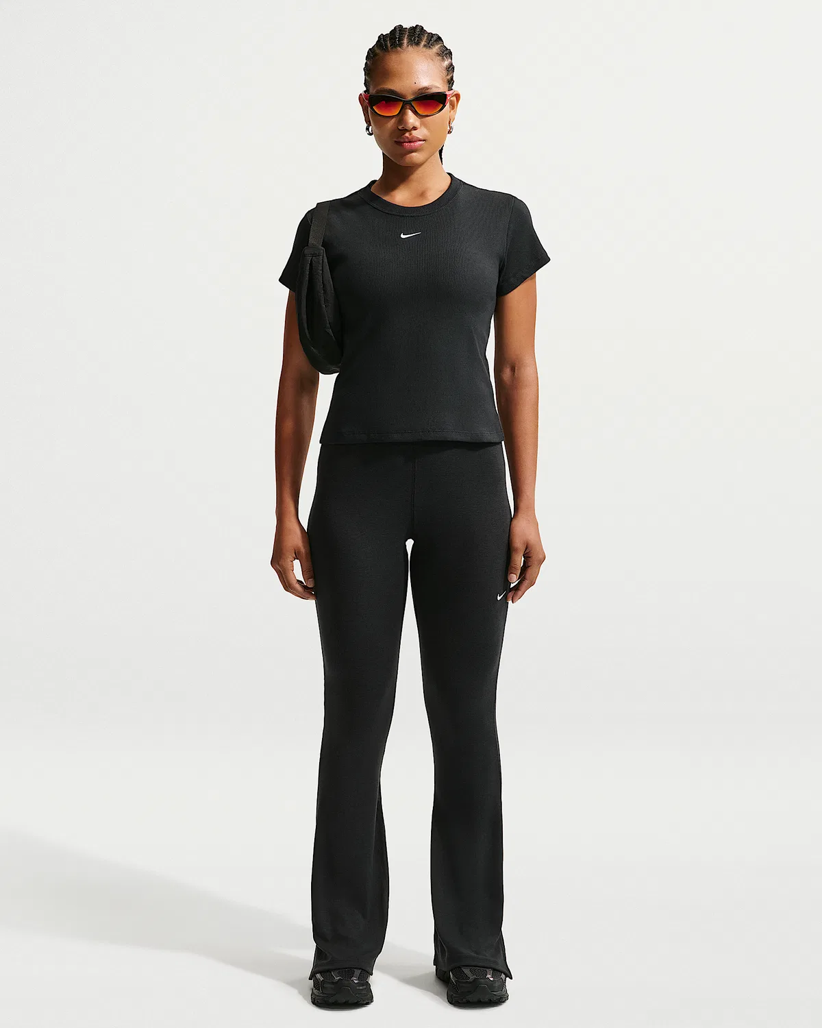 Женская облегающая футболка с коротким рукавом Nike Sportswear, Black — фото 4