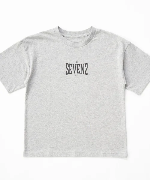 Детская футболка SEVEN2 с принтом на спине серая