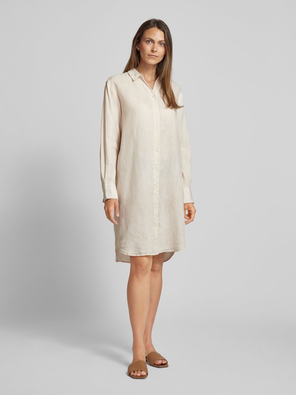 

Льняное платье длиной до колена с планкой на пуговицах Knowledge Cotton Apparel, песочный