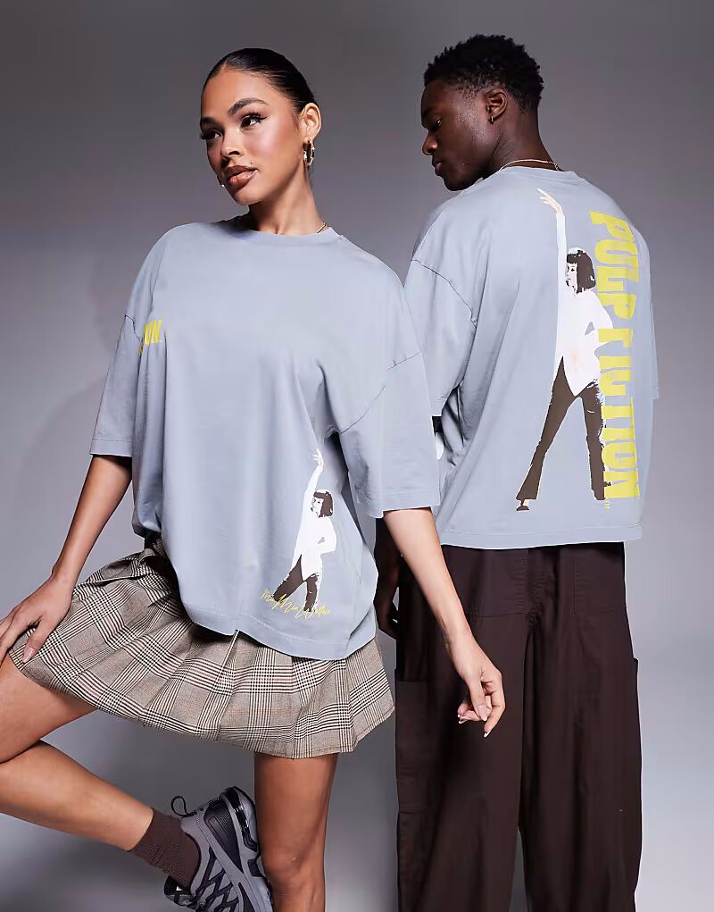 

Футболка свободного кроя унисекс ASOS DESIGN oversize с принтом «Криминальное чтиво» серого цвета