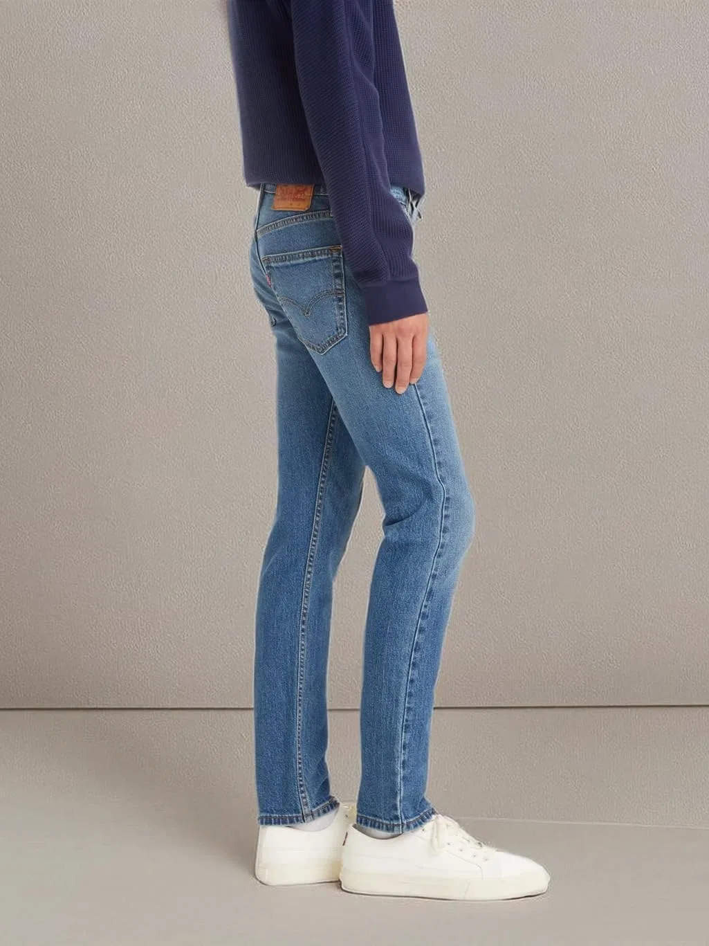 Джинсы Levi's 502 Taper Fit, Come Closer — фото 4