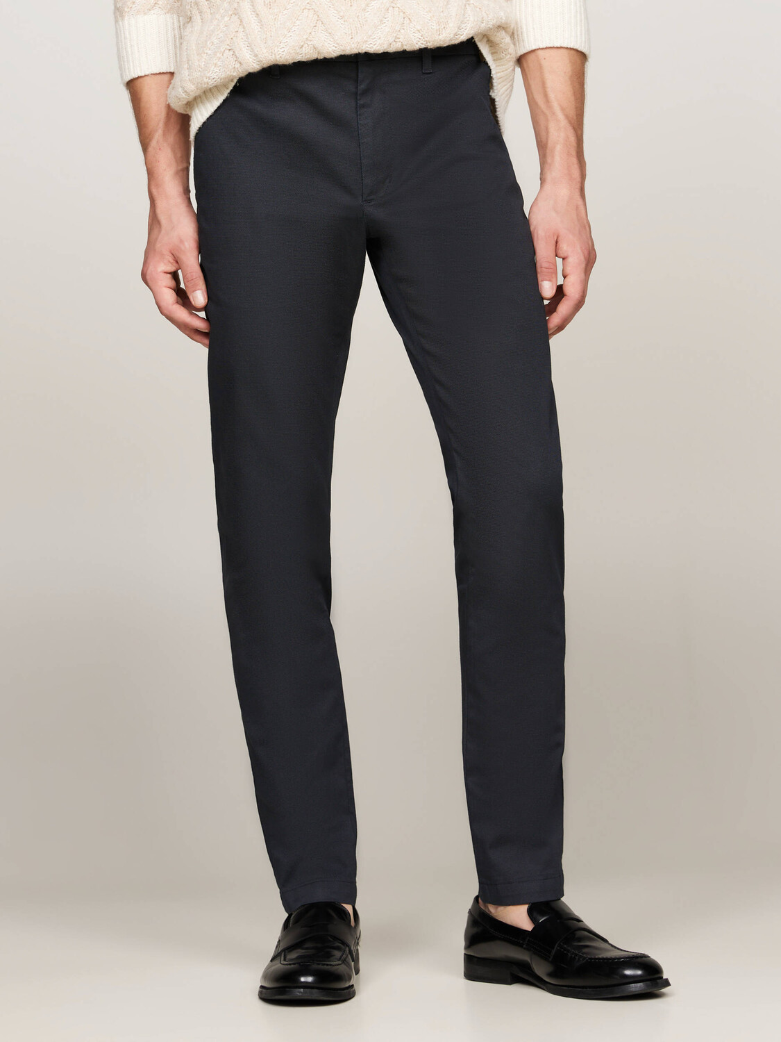

Брюки Tommy Hilfiger chino Regular Fit, темно-синий