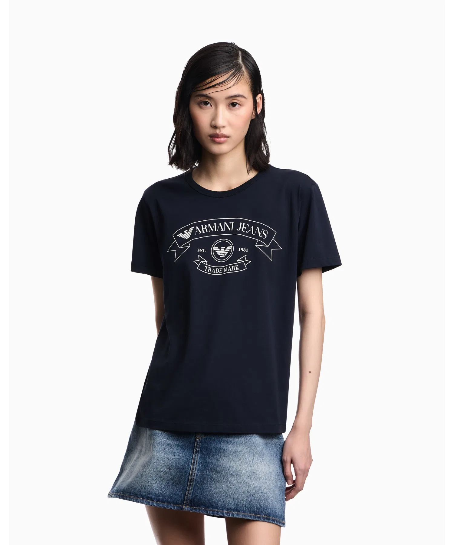 Женская футболка EMPORIO ARMANI ARMANI JEANS