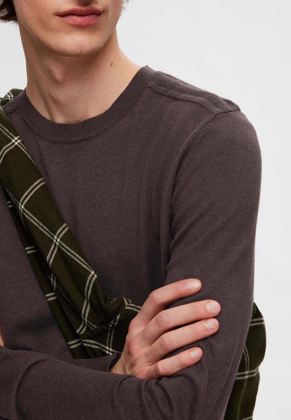 

Джемпер SLHBERG CREW NECK Selected Homme, темно-коричневый