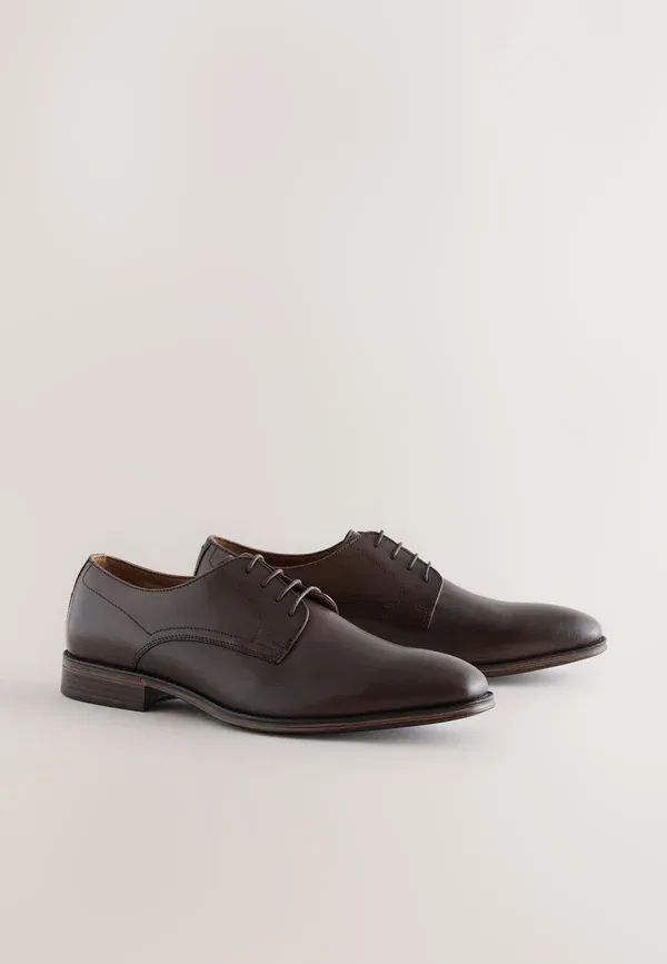 Кроссовки Regular fit lace ups Next, коричневый — фото 3