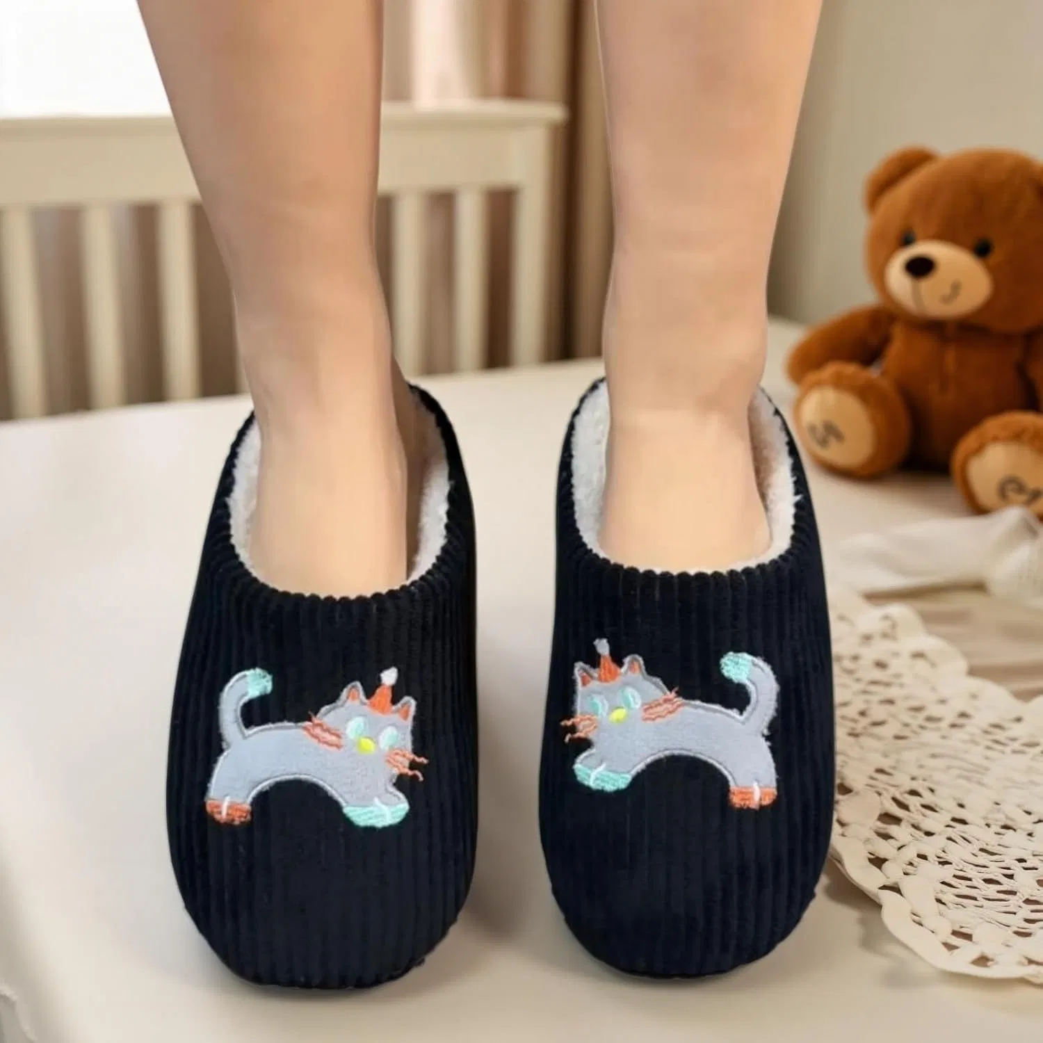 Тапочки с кошачьим дизайном, мягкие, Blackcatstriped NBKTNBAA — фото 2