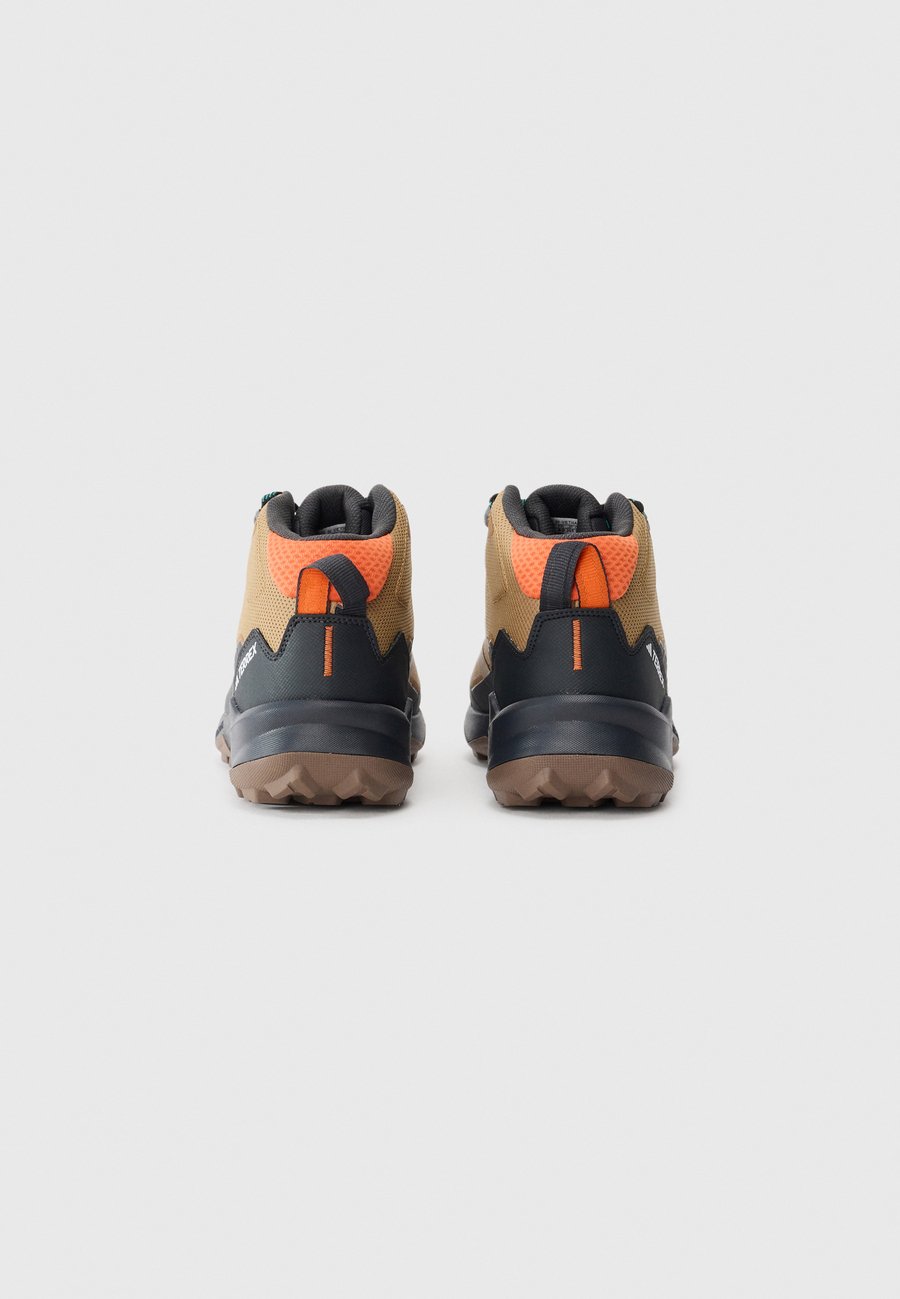 Кроссовки Adidas Terrex SKYCHASER AX5 MID GORE-TEX, Cardboard/Blanch Cargo/Semi Impact Orange/Brown — фото 3