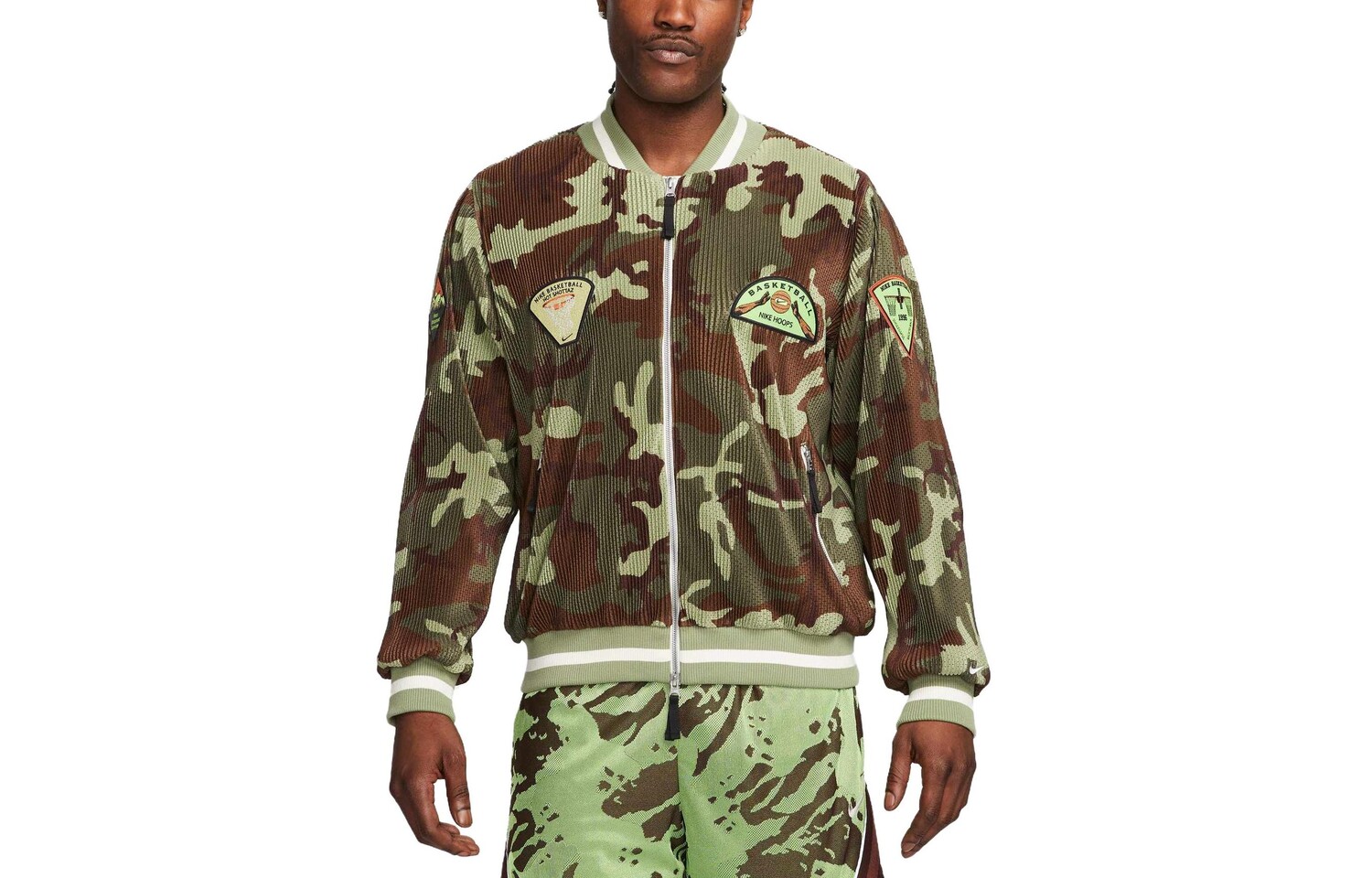 

Куртка мужская Oil Green/Oil Green Nike, зеленый