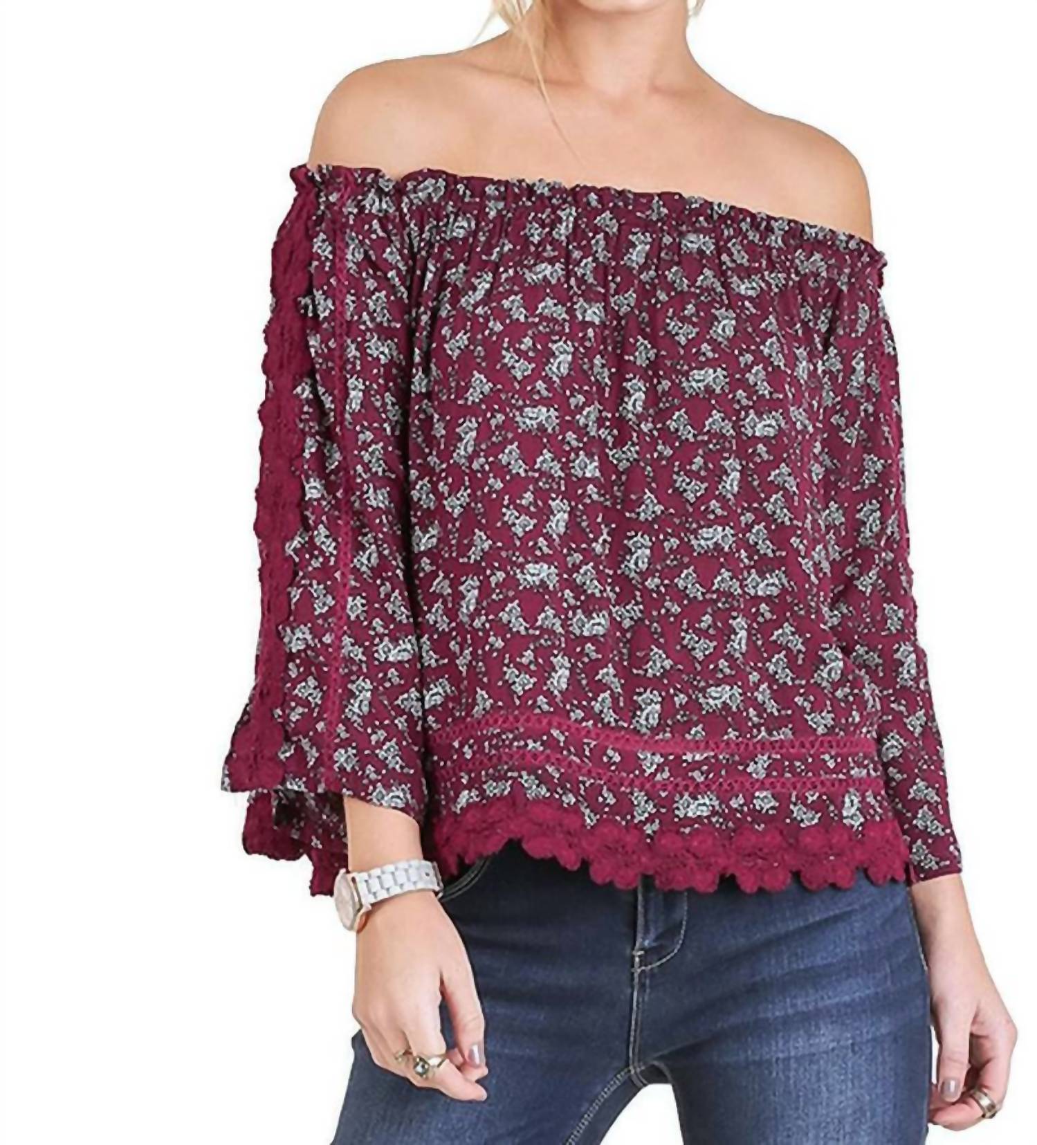 

Топ с открытыми плечами и цветочным принтом в малиновом цвете Umgee, малиновый