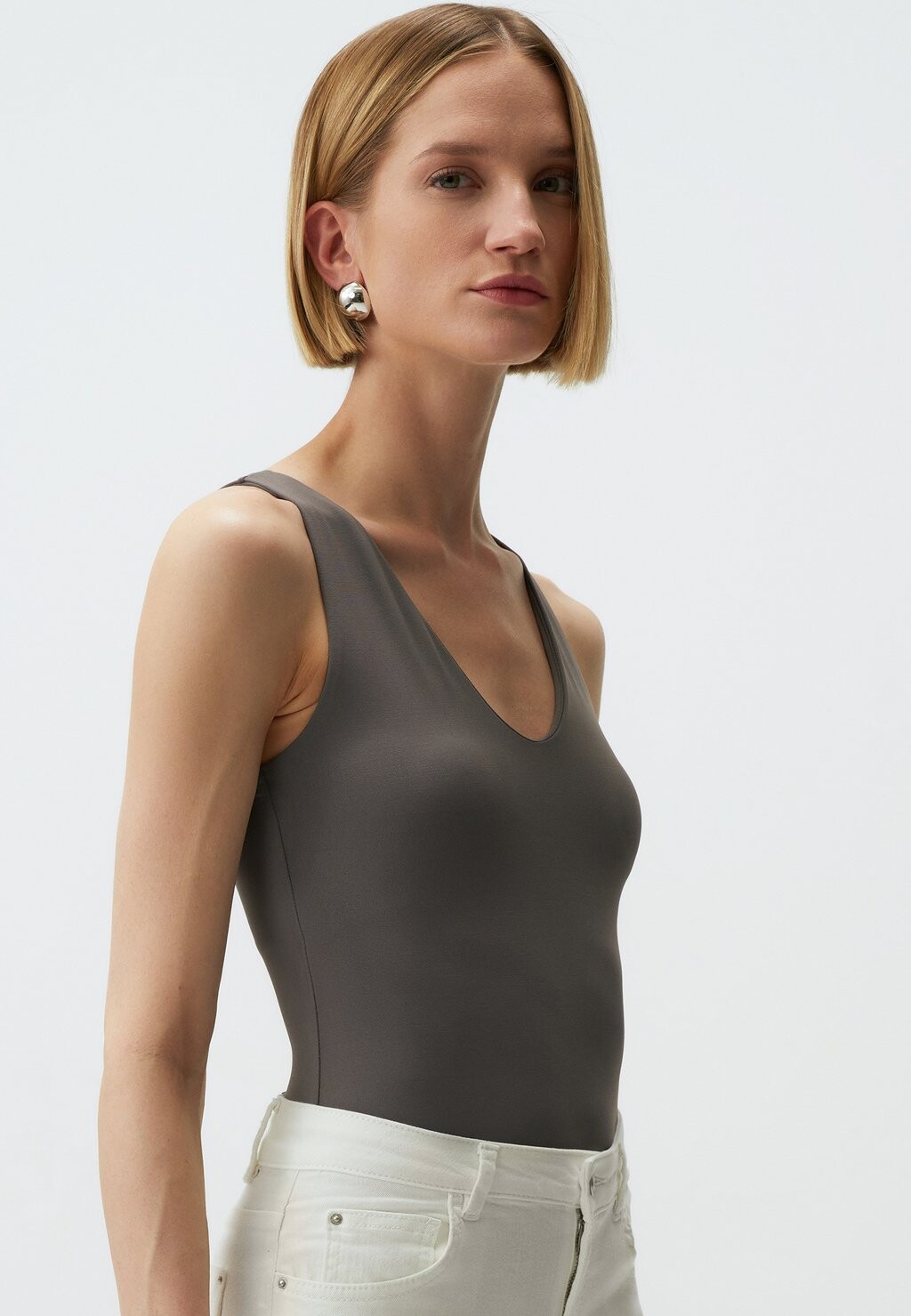 

Топ V NECK SLEEVELESS BASIC Jimmy Key, серый