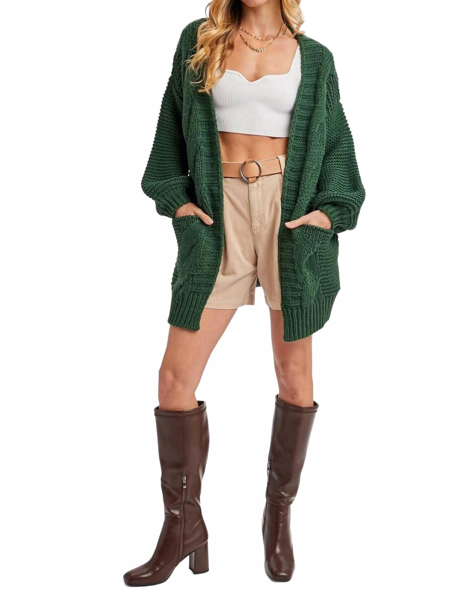 

Кардиган с рукавами-фонарями и толстым плетеным узором в лесном стиле BluIvy, forest