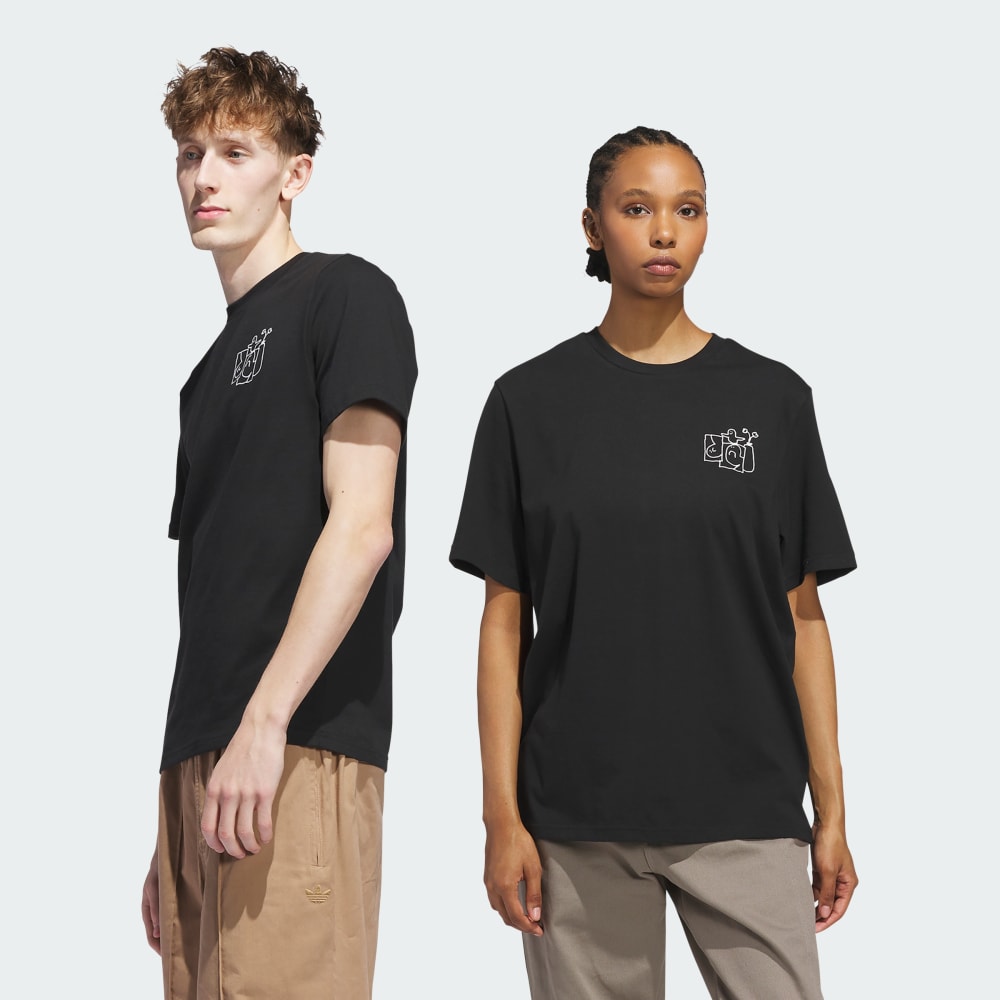 

Спортивная футболка Adidas Shmoofoil Stairs Tee, черный/белый