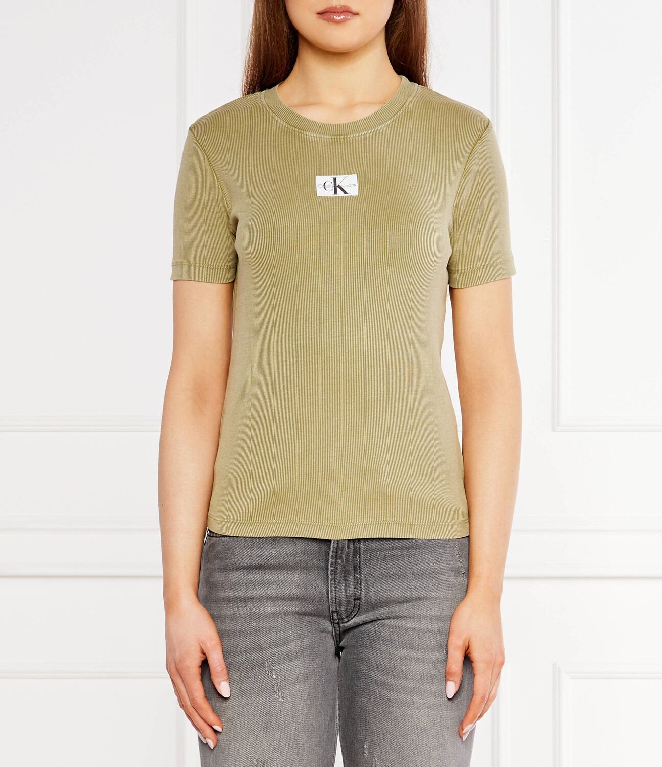 

Футболка CALVIN KLEIN JEANS Slim Fit, оливково-зеленый