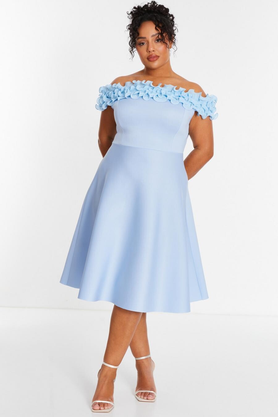 

Платье-футляр миди Curve Blue Bardot Ruffle QUIZ Clothing