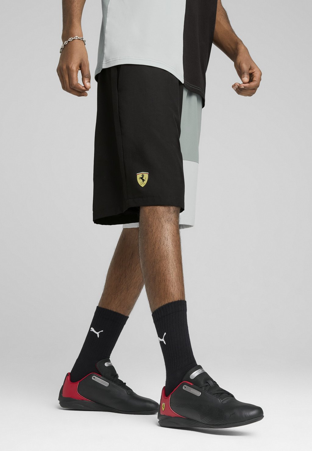 

Шорты SCUDERIA FERRARI RACE LIFESTYLE Puma, зеленый