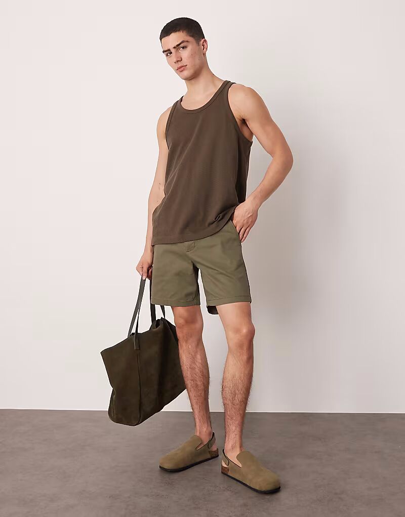 

Шорты-чиносы облегающего кроя ASOS DESIGN цвета хаки