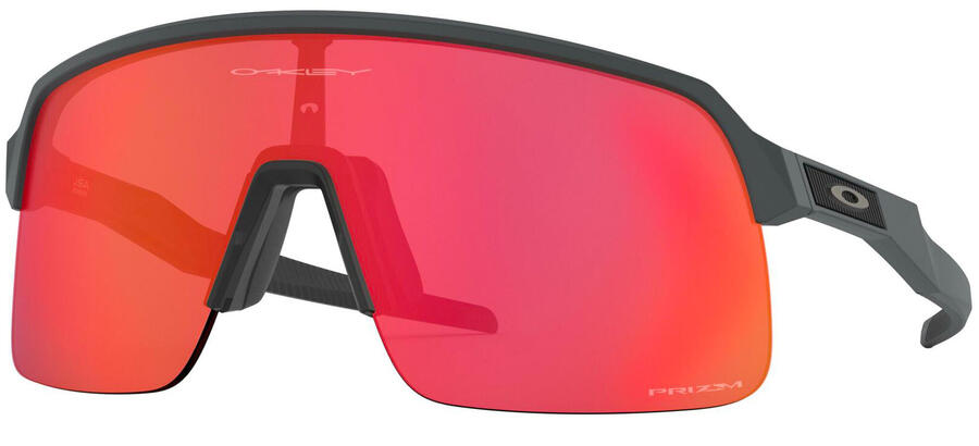

Мужские солнцезащитные очки Oakley SUTRO LITE OO 9463, размер 39/13/138