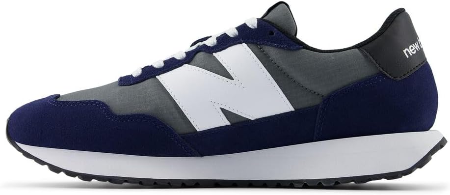 Мужские кроссовки для бега по шоссе New Balance 237 V1 Classic, белый — фото 2