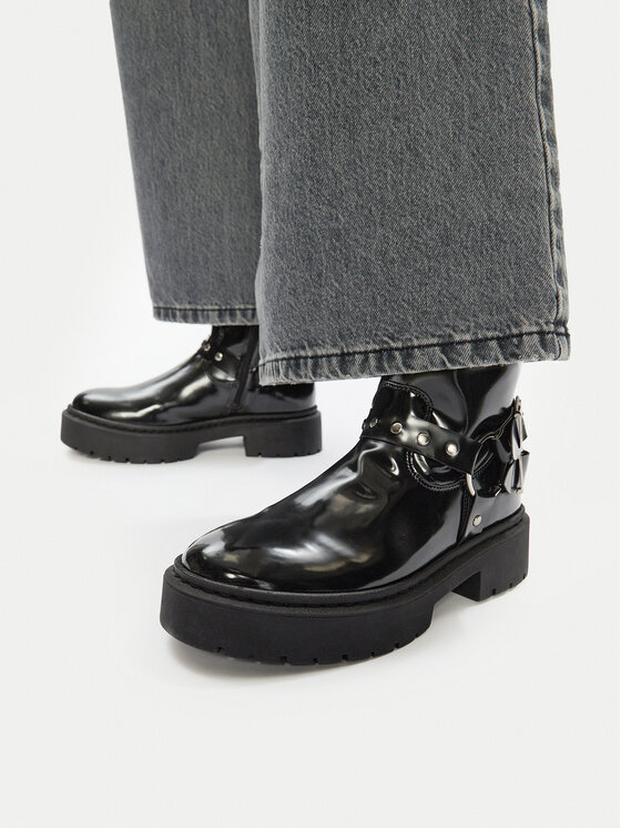 Женские ботинки Steve Madden лакированные с декоративными деталями, черный — фото 2