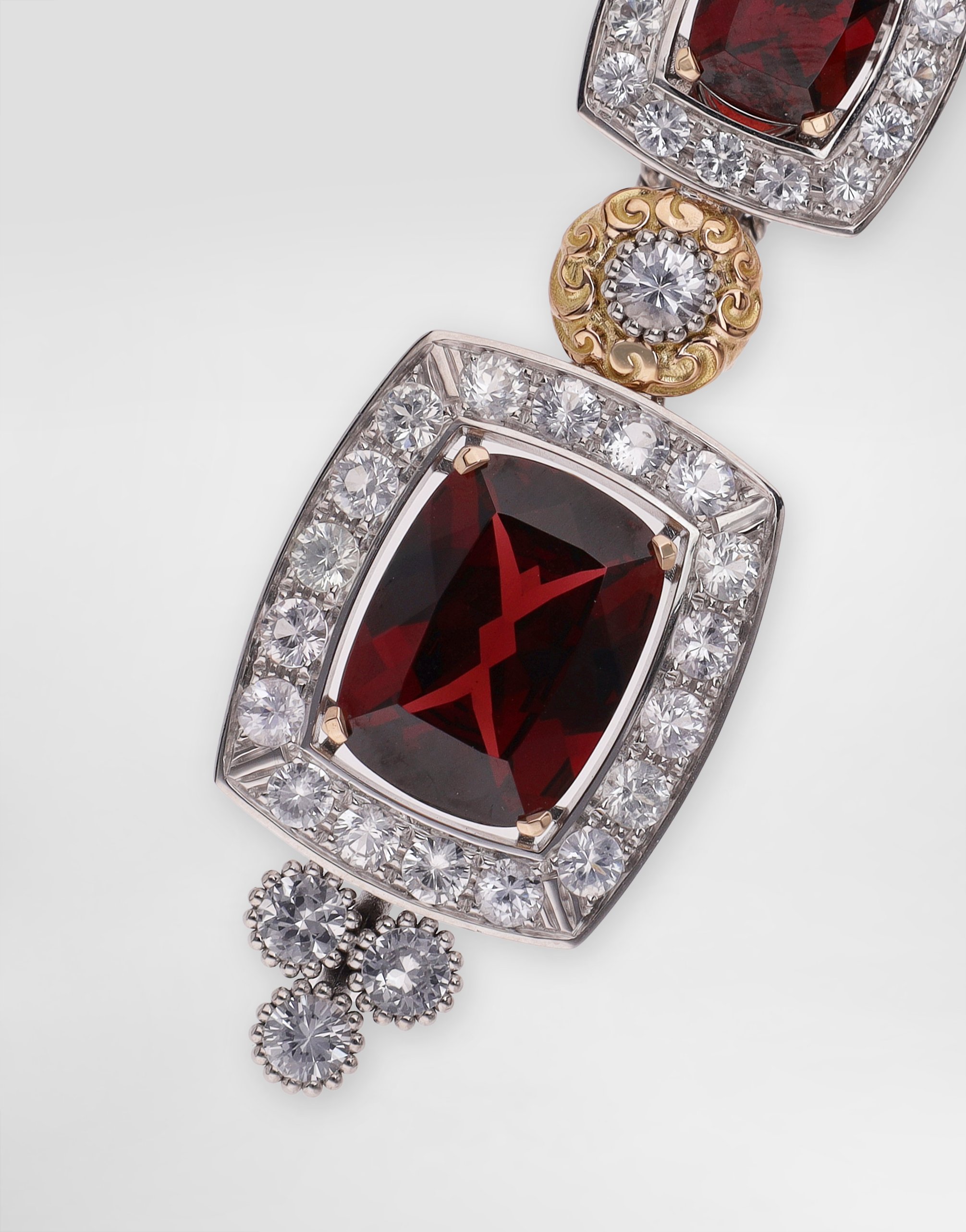 Серьги eleganza из белого и розового золота 18 карат с гранатами и сапфирами Dolce & Gabbana, белый — фото 2