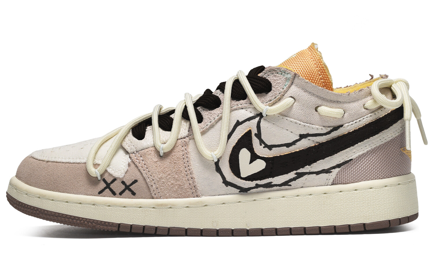 

Кроссовки Air Jordan 1 Vintage Basketball Shoes Men Low-top Beige/Black, бежевый/черный