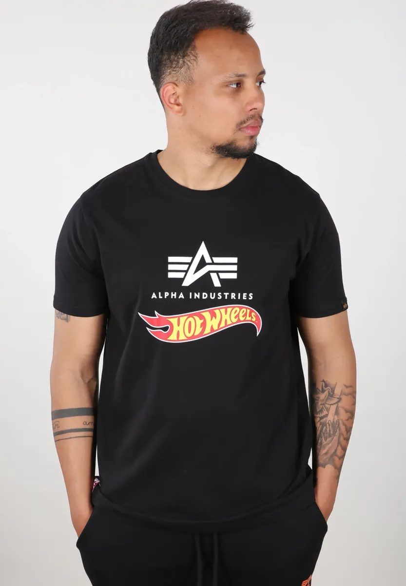 

Alpha Industries с длинным рукавом " Alpha Industries Мужчины - Футболки Hot Wheels Flag T", черный