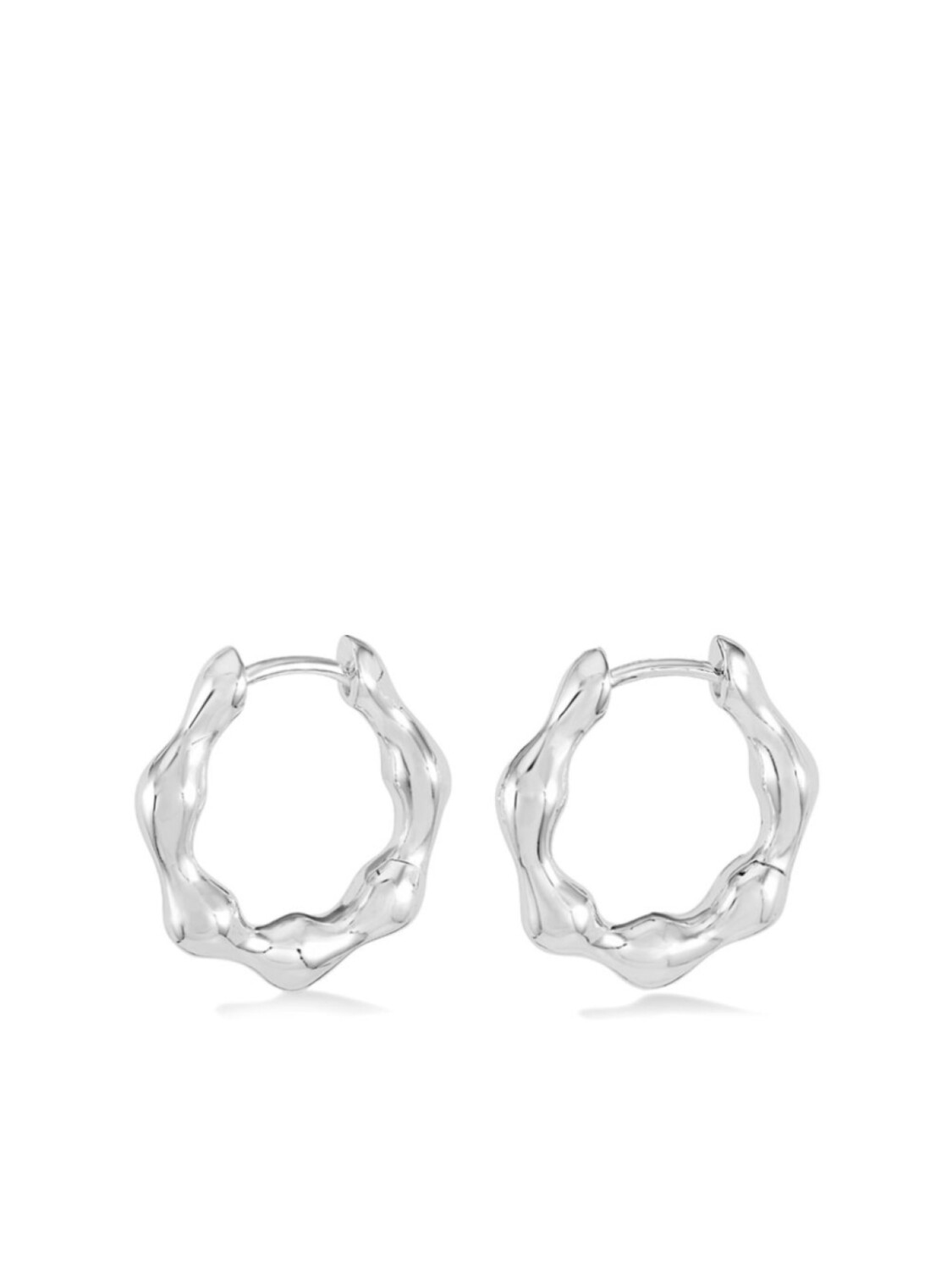 

Серьги-кольца Hinged Huggie DOWER AND HALL, серебряный
