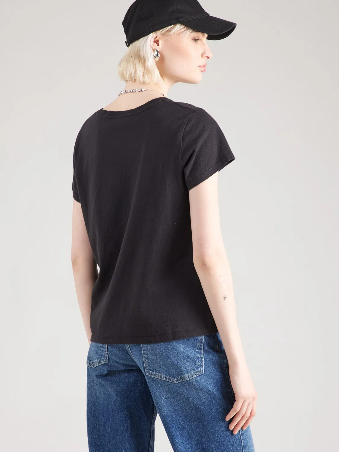 Футболка 'Perfect' Levi'S , Black — фото 4