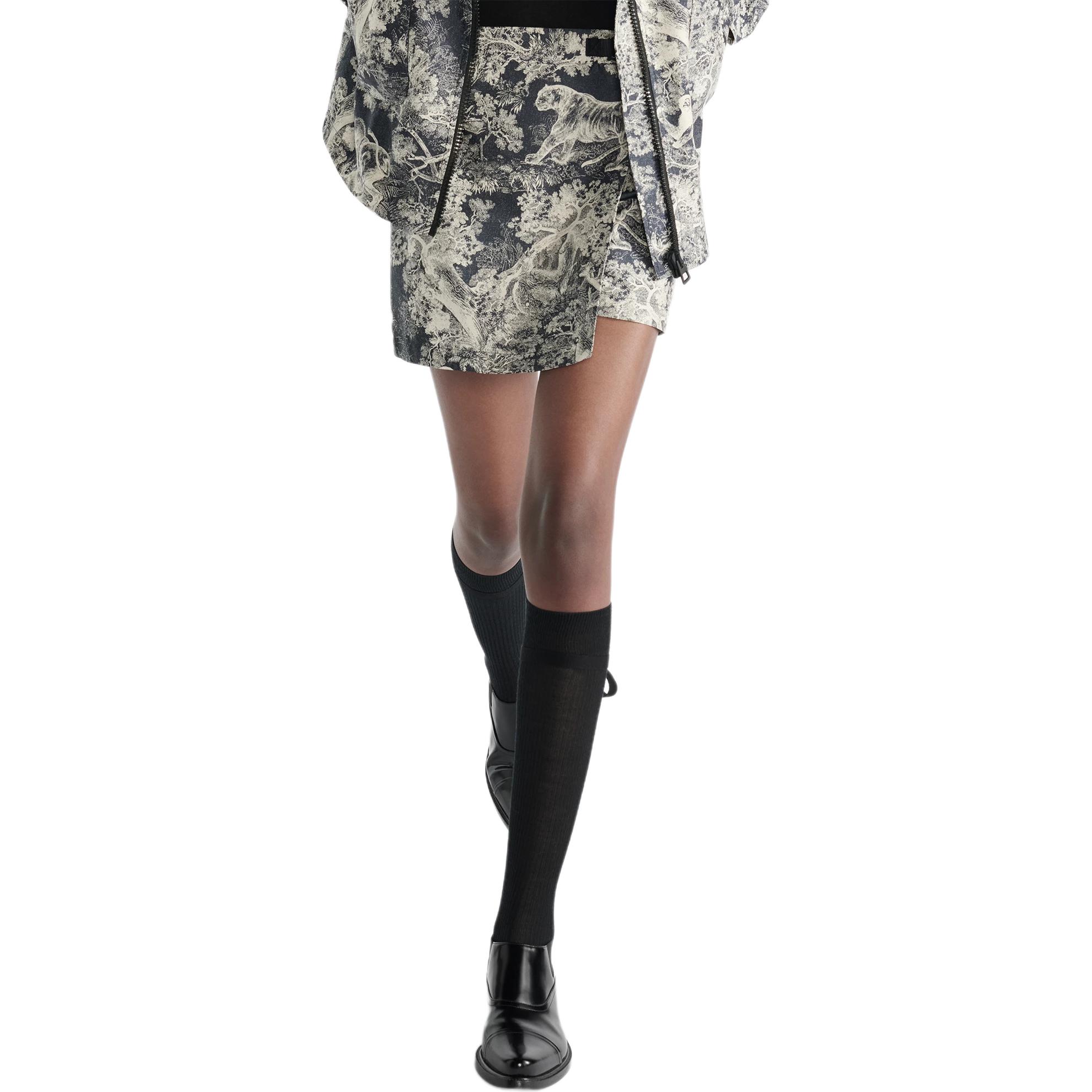 

Женские шорты iviera Casual DIOR, темно-синий